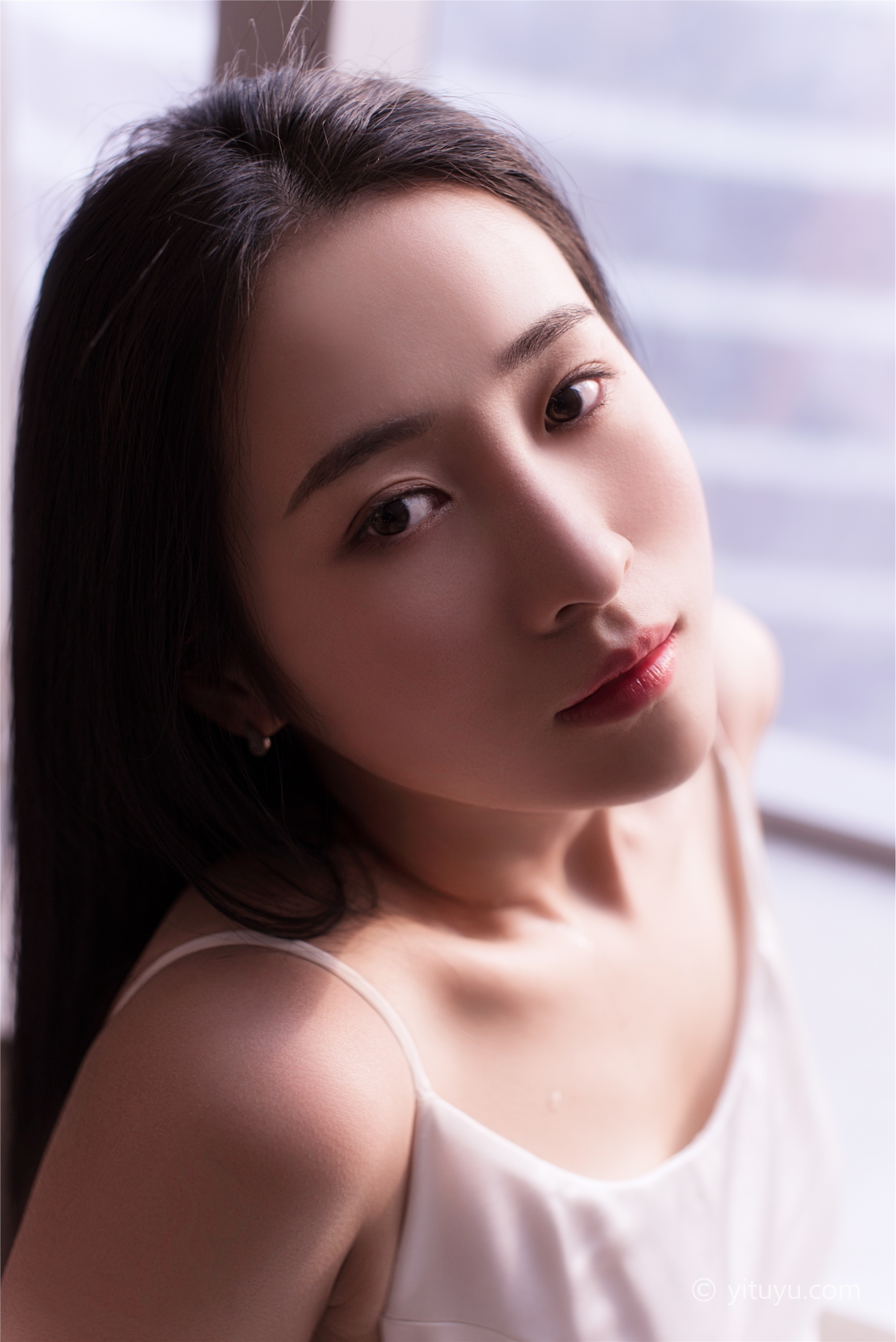 YITUYU艺图语 2021.08.16 分手前 颖儿